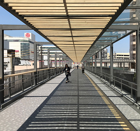 豊田市駅東口延伸デッキ