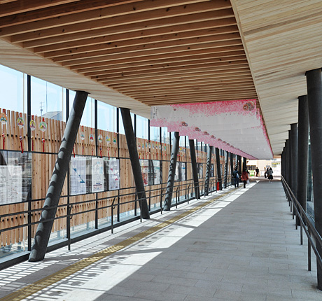 西鉄柳川駅自由通路